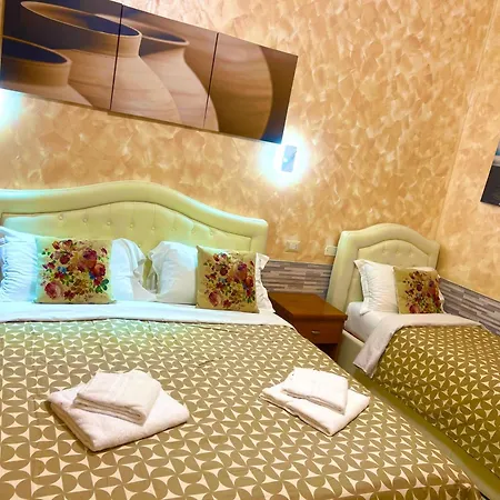 Relax On 2 - Pensionat Rom